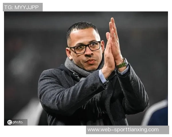 特里寄望罗塞尼尔带领球队重返巅峰并实现稳定表现 特里寄望罗塞尼尔带领球队重返巅峰并实现稳定表现